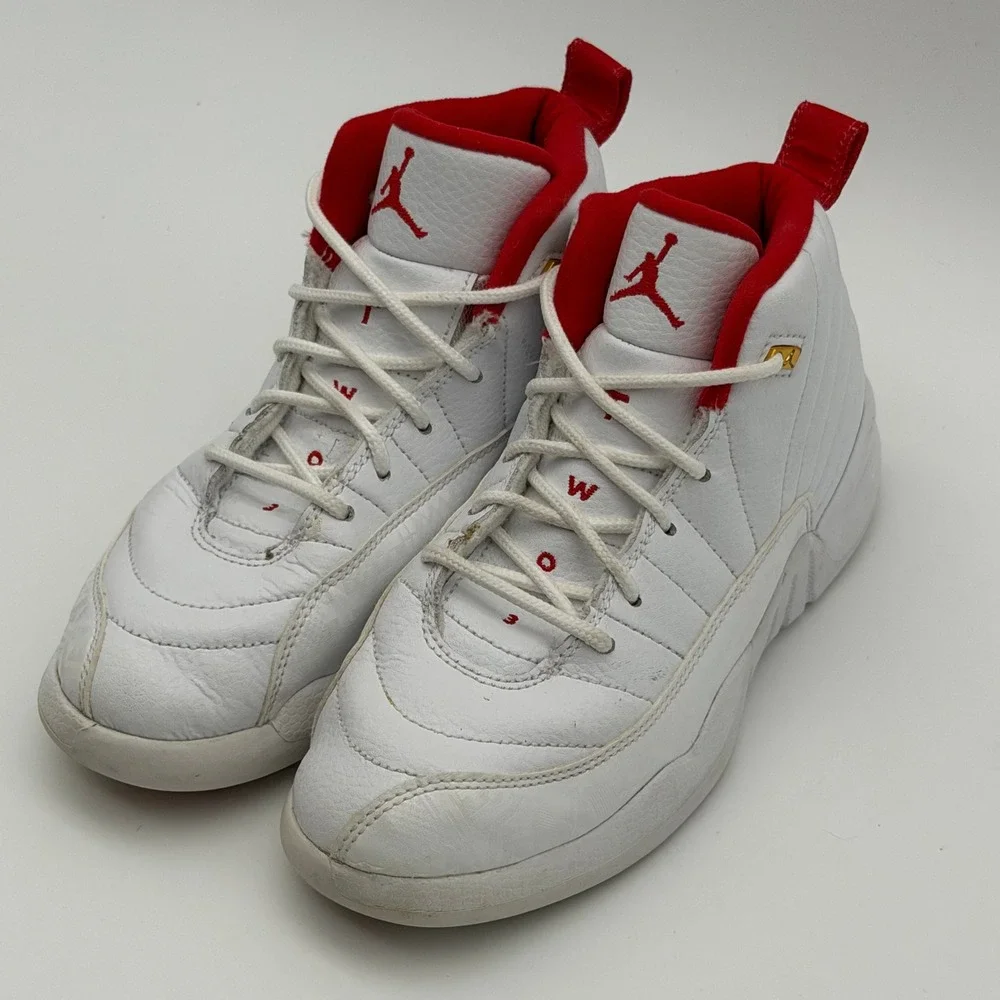 Jordan‎ 12 Retro FIBA White University Red 151186-107 Size 2.5Y
